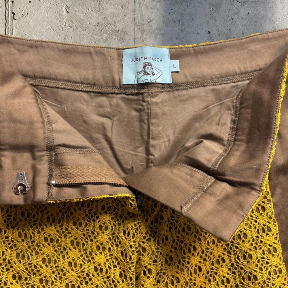 SOLD!!!! - Picture 4 of 5